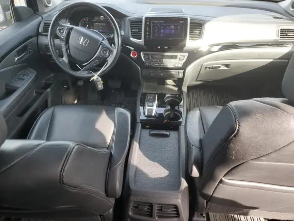 5FNYF6H92JB009499 2018 HONDA PILOT - Image 8