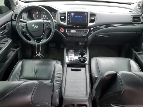 5FNYF6H92JB011480 2018 HONDA PILOT - Image 8