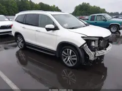 5FNYF6H92JB066608 2018 HONDA PILOT