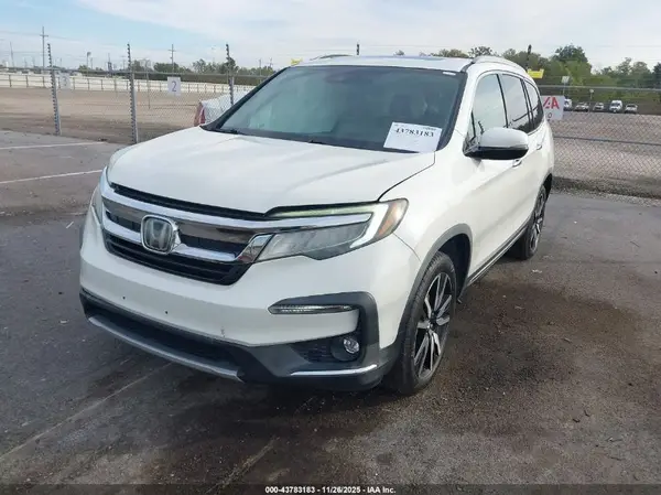 5FNYF6H92KB000772 2019 HONDA PILOT - Image 2