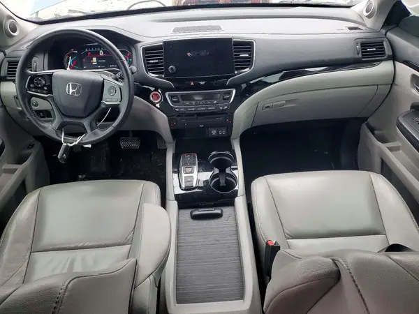5FNYF6H92KB004031 2019 HONDA PILOT - Image 8