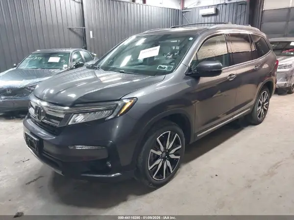 5FNYF6H92KB007107 2019 HONDA PILOT - Image 2