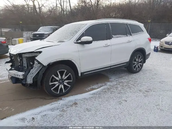 5FNYF6H92LB002331 2020 HONDA PILOT - Image 2