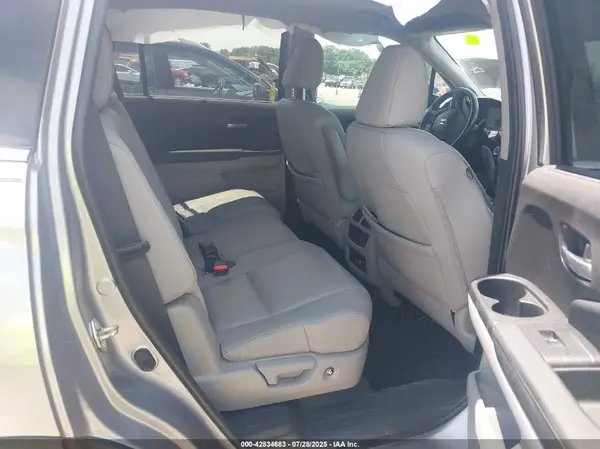 5FNYF6H92LB054431 2020 HONDA PILOT - Image 8