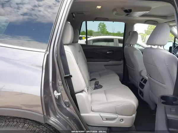 5FNYF6H92MB004808 2021 HONDA PILOT - Image 8