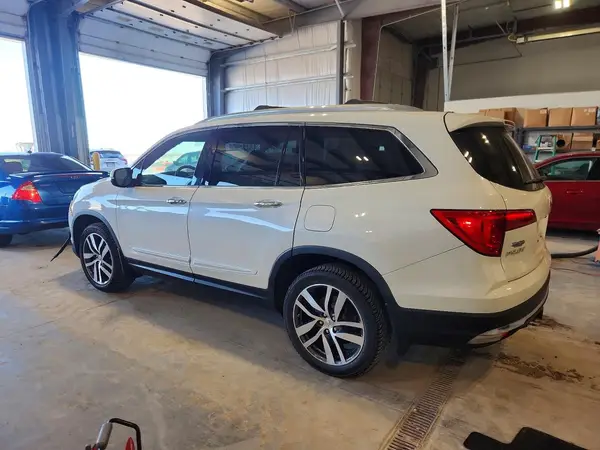 5FNYF6H93GB028720 2016 HONDA PILOT - Image 2