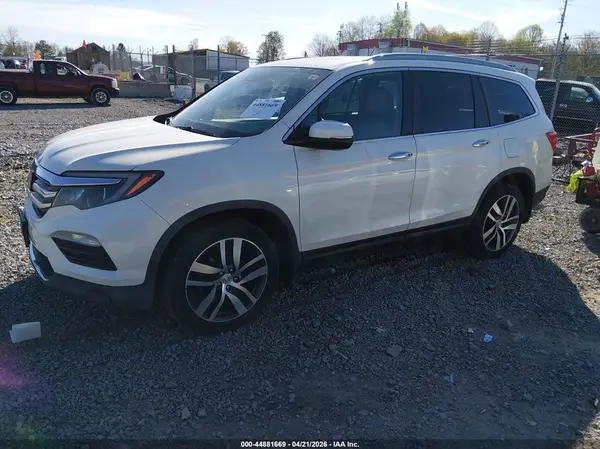 5FNYF6H93GB088805 2016 HONDA PILOT - Image 2