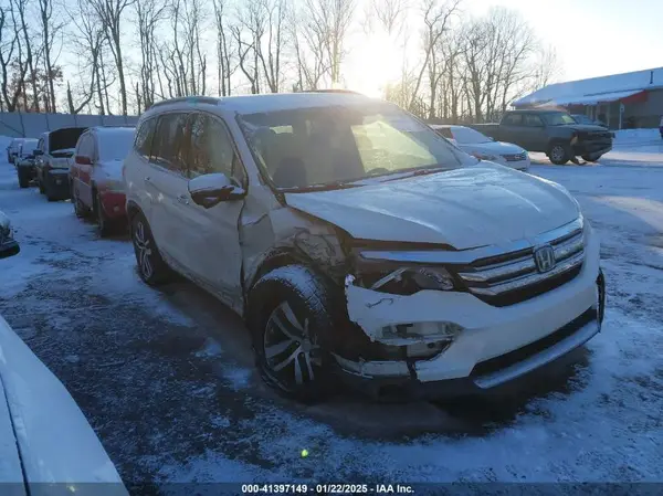 5FNYF6H93GB113296 2016 HONDA PILOT - Image 1