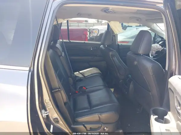 5FNYF6H93GB122452 2016 HONDA PILOT - Image 8