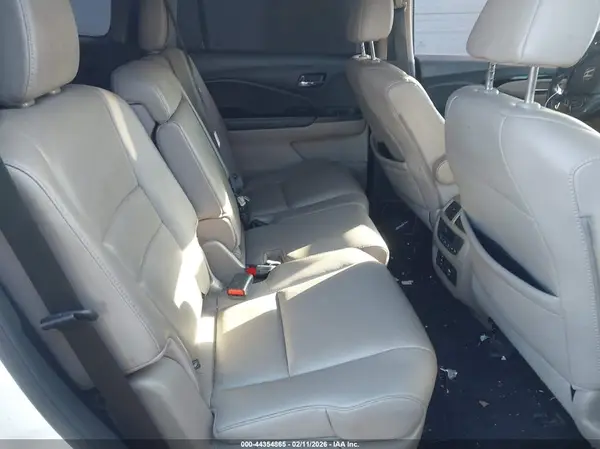 5FNYF6H93GB124525 2016 HONDA PILOT - Image 8