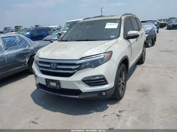 5FNYF6H93HB007898 2017 HONDA PILOT - Image 2