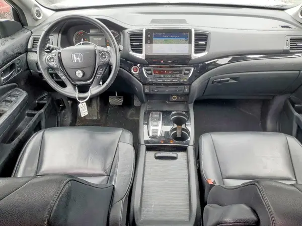 5FNYF6H93HB008212 2017 HONDA PILOT - Image 8
