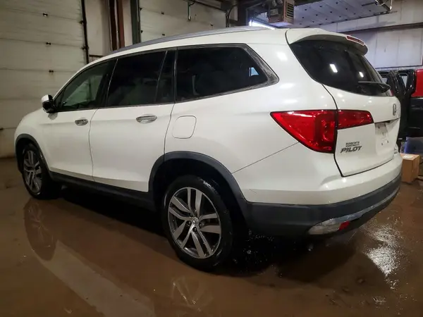 5FNYF6H93HB013099 2017 HONDA PILOT - Image 2