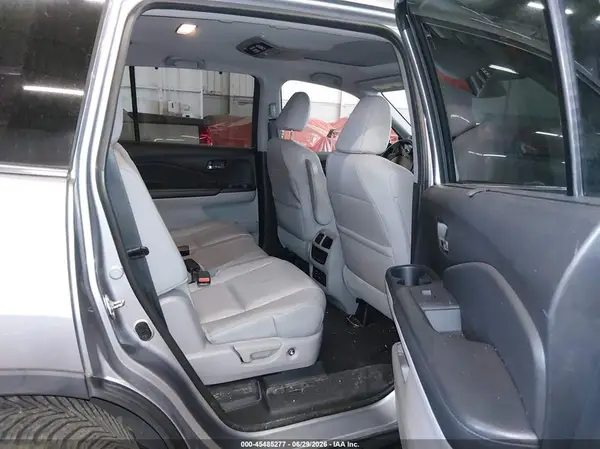 5FNYF6H93HB015726 2017 HONDA PILOT - Image 8