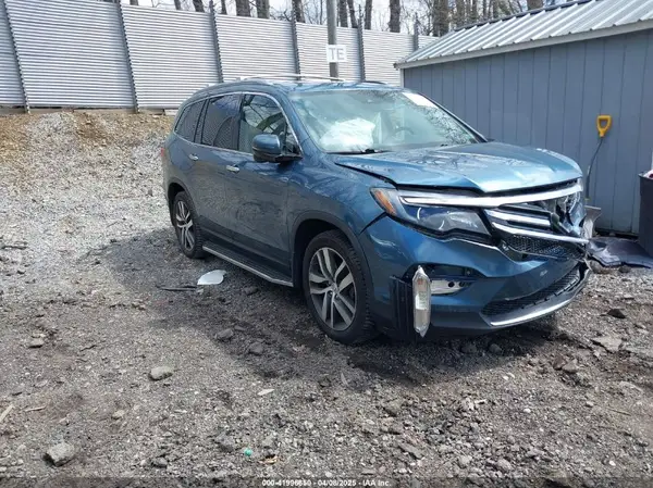 5FNYF6H93HB017623 2017 HONDA PILOT - Image 1