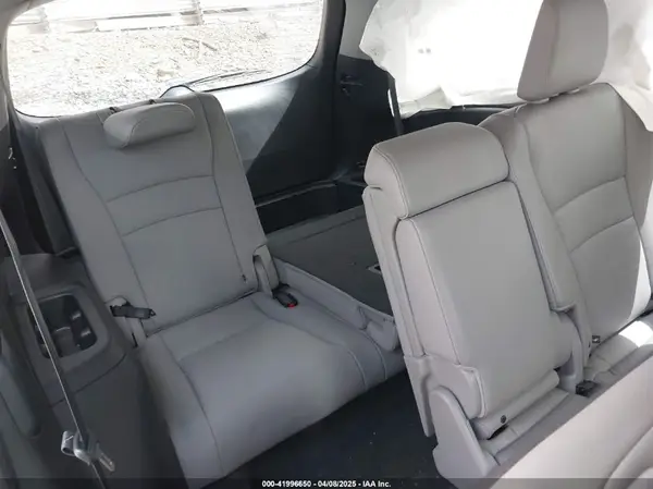 5FNYF6H93HB017623 2017 HONDA PILOT - Image 8