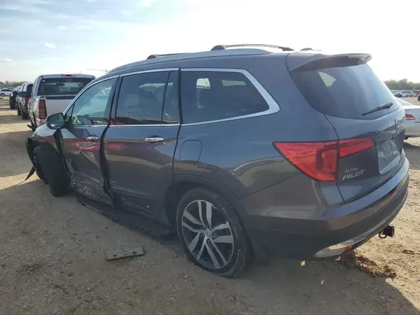 5FNYF6H93HB026709 2017 HONDA PILOT - Image 2