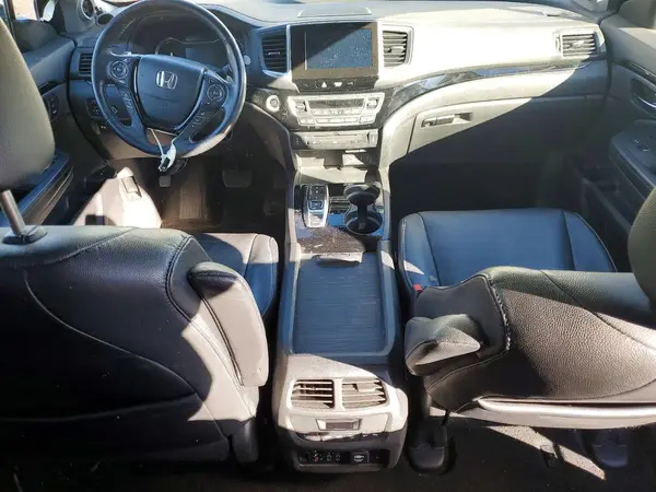 5FNYF6H93HB029996 2017 HONDA PILOT - Image 8