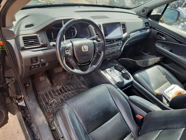 5FNYF6H93HB058432 2017 HONDA PILOT - Image 8