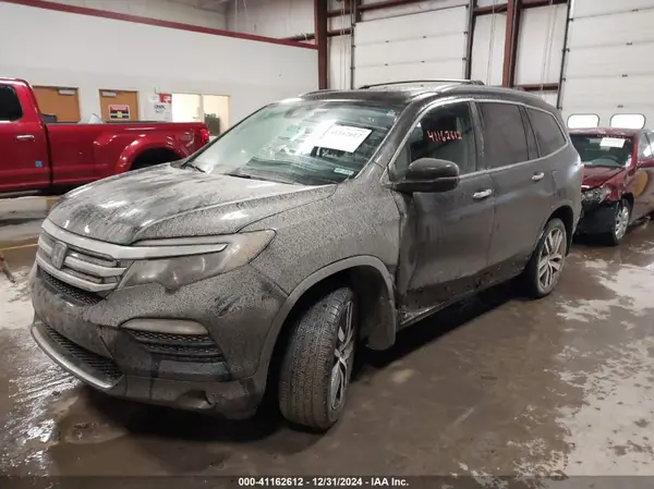 5FNYF6H93HB064814 2017 HONDA PILOT - Image 2