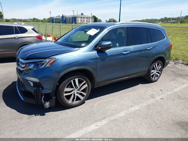 5FNYF6H93HB071682 2017 HONDA PILOT - Image 2