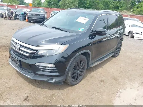 5FNYF6H93HB081404 2017 HONDA PILOT - Image 2