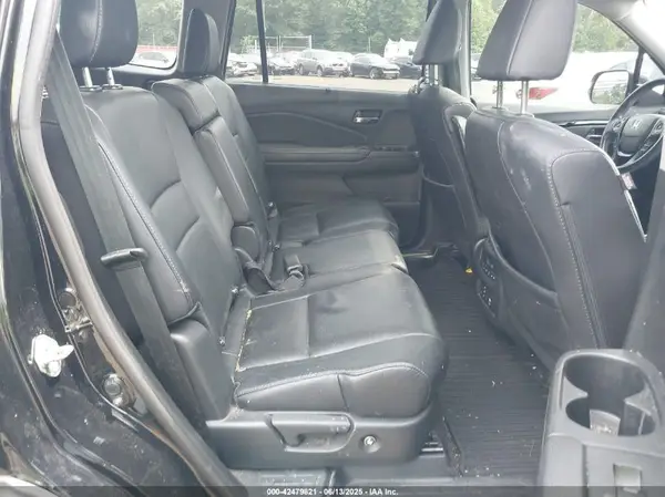 5FNYF6H93HB081404 2017 HONDA PILOT - Image 8