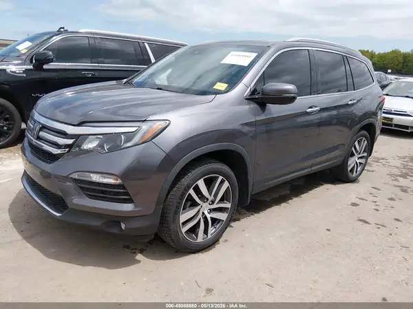 5FNYF6H93HB084710 2017 HONDA PILOT - Image 2