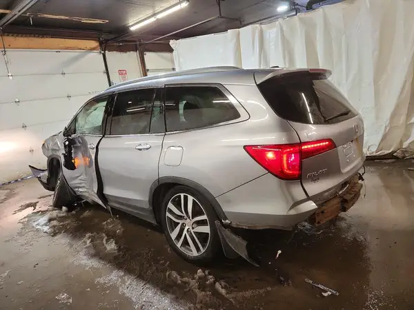 5FNYF6H93HB100873 2017 HONDA PILOT - Image 2