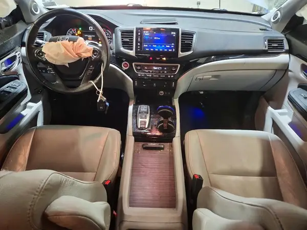 5FNYF6H93HB100873 2017 HONDA PILOT - Image 8