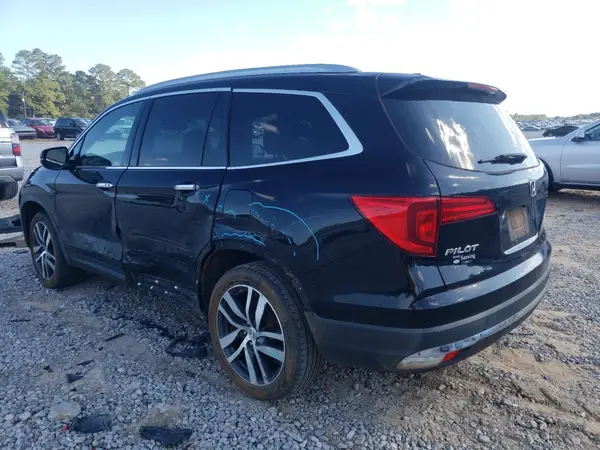 5FNYF6H93HB104602 2017 HONDA PILOT - Image 2