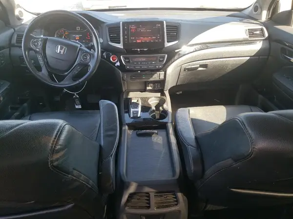 5FNYF6H93HB104602 2017 HONDA PILOT - Image 8