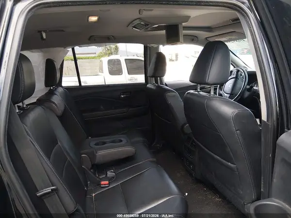5FNYF6H93JB006417 2018 HONDA PILOT - Image 8