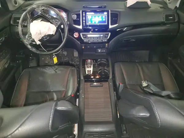 5FNYF6H93JB026165 2018 HONDA PILOT - Image 8