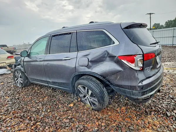 5FNYF6H93JB037781 2018 HONDA PILOT - Image 2
