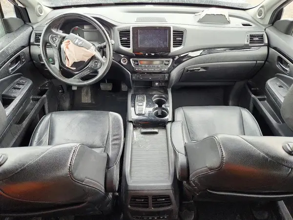 5FNYF6H93JB037781 2018 HONDA PILOT - Image 8