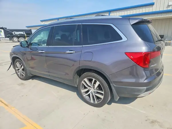 5FNYF6H93JB048957 2018 HONDA PILOT - Image 2