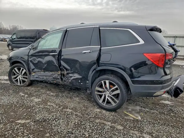 5FNYF6H93JB051342 2018 HONDA PILOT - Image 2