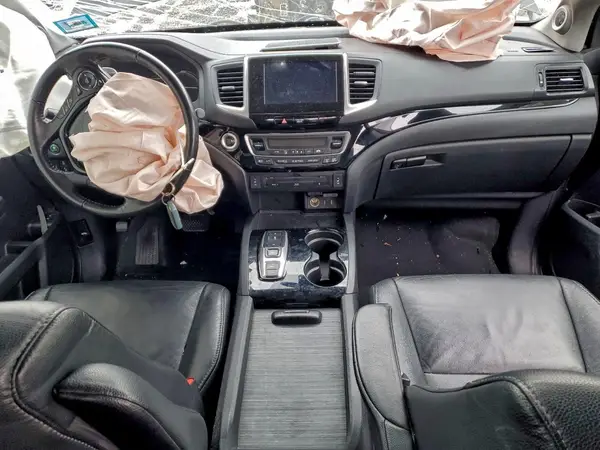 5FNYF6H93JB051342 2018 HONDA PILOT - Image 8