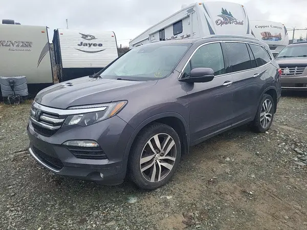 5FNYF6H93JB500695 2018 HONDA PILOT - Image 1