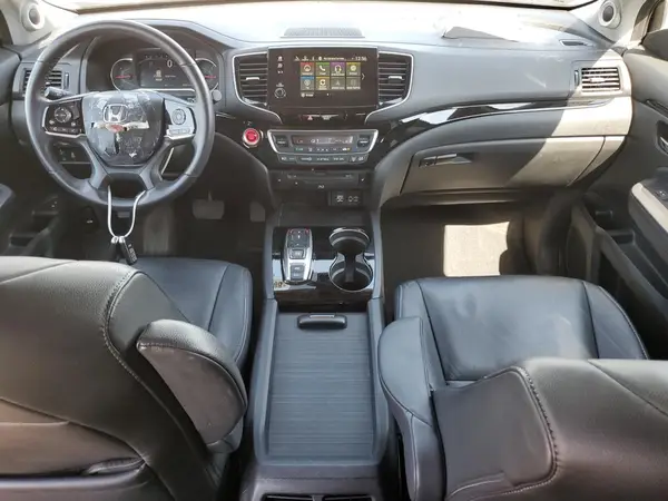 5FNYF6H93KB010694 2019 HONDA PILOT - Image 8