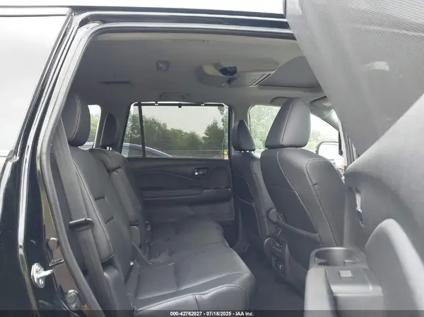 5FNYF6H93KB013191 2019 HONDA PILOT - Image 8