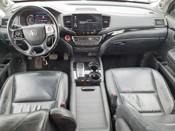 5FNYF6H93KB040357 2019 HONDA PILOT - Image 8