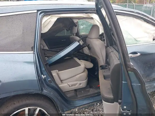 5FNYF6H93MB020029 2021 HONDA PILOT - Image 8