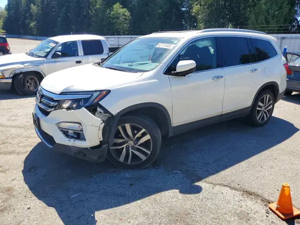 5FNYF6H94HB003049 2017 HONDA PILOT - Image 1