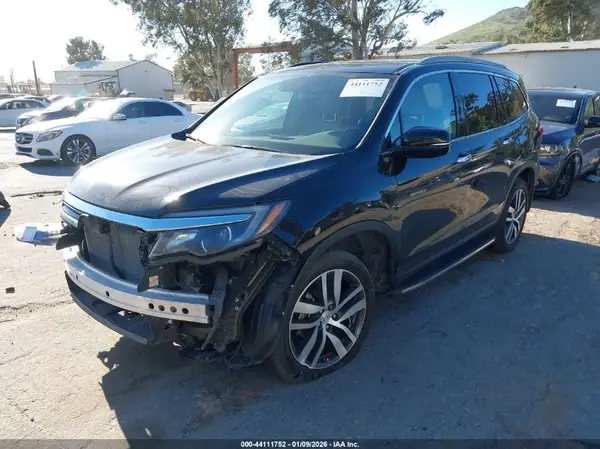 5FNYF6H94HB024340 2017 HONDA PILOT - Image 2