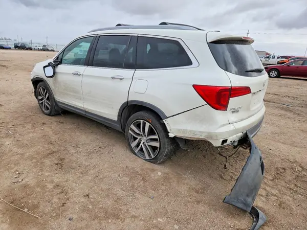 5FNYF6H94HB033930 2017 HONDA PILOT - Image 2