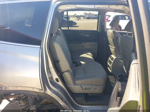 5FNYF6H94HB035502 2017 HONDA PILOT - Image 8