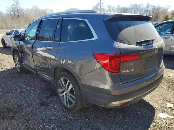 5FNYF6H94HB045110 2017 HONDA PILOT - Image 2