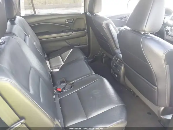 5FNYF6H94HB054194 2017 HONDA PILOT - Image 8